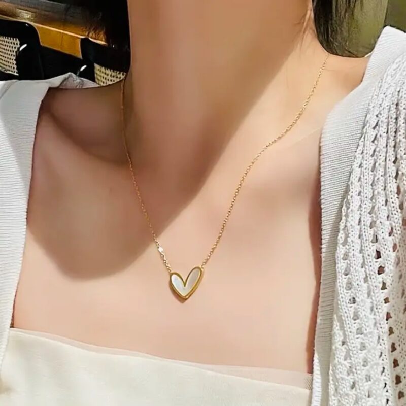 Tiny Heart Necklace